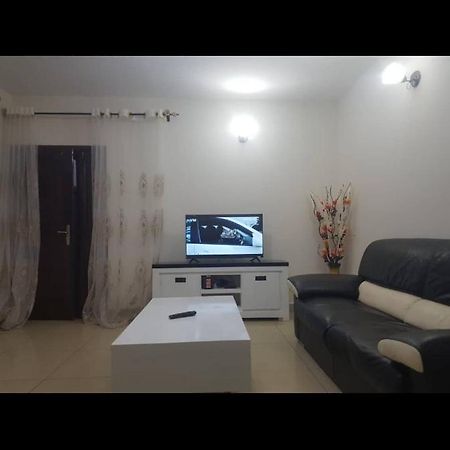 דירות Yaoundé Chez Jo Deux מראה חיצוני תמונה